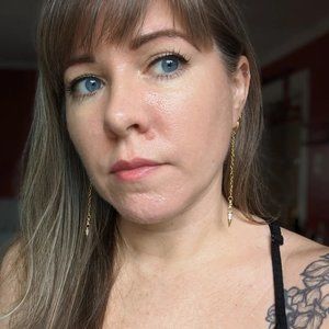 Meet your Posher, Catherine